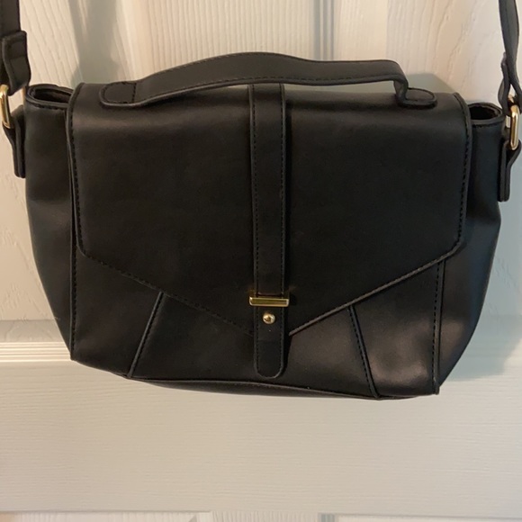 Black Purse - Picture 2 of 5